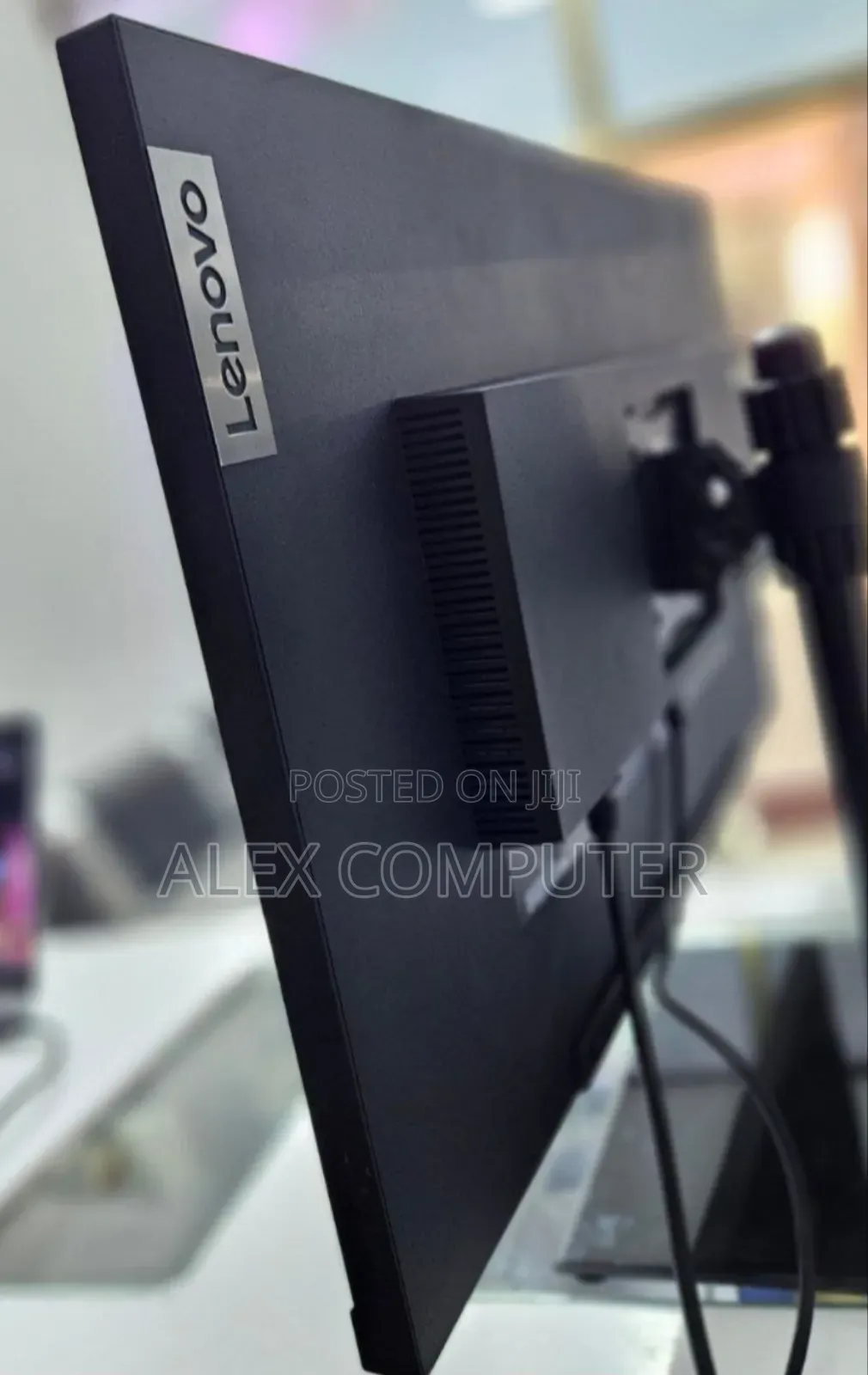 Brand New LENOVO 27" Inch Frameless