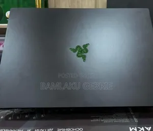 New Laptop Razer Blade 32GB Intel Core I9 SSD 2T