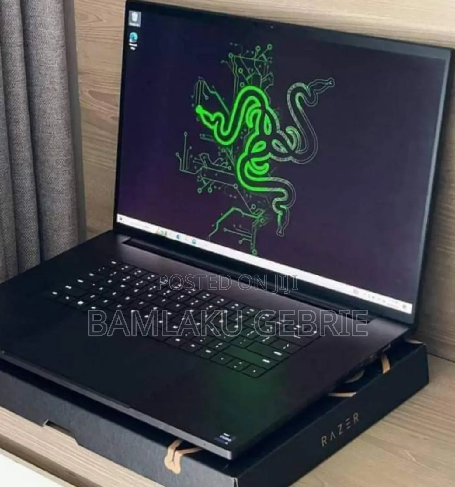 New Laptop Razer Blade 32GB Intel Core I9 SSD 2T