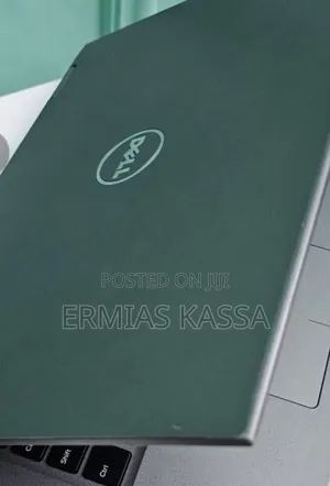 New Laptop Dell Inspiron 14 3552 8GB Intel Core I5 SSD 256GB