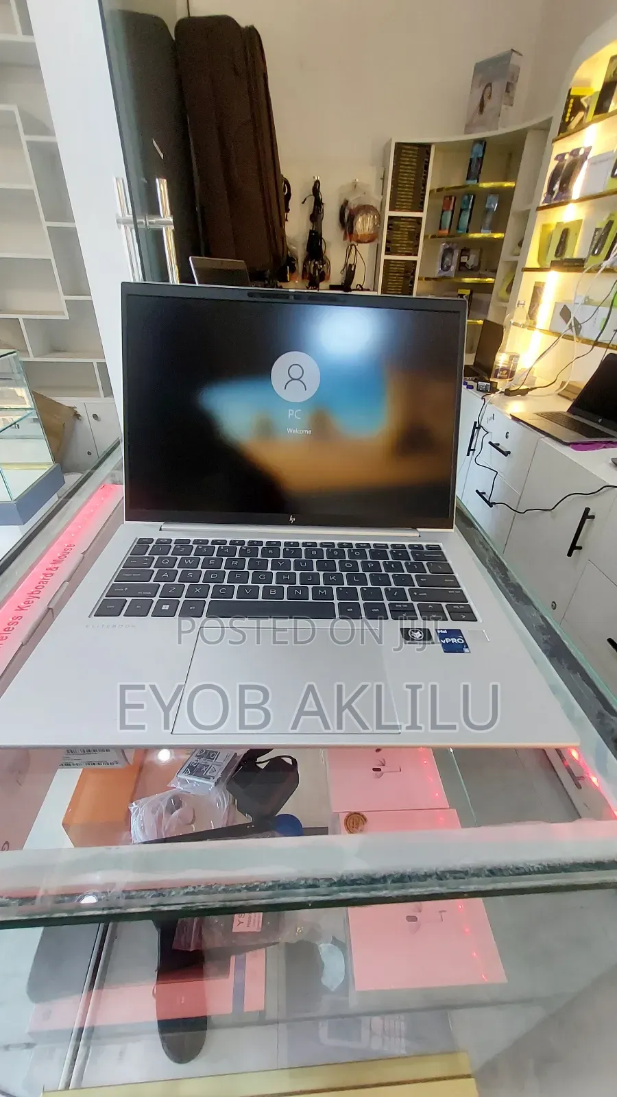 New Laptop HP EliteBook 840 G9 16GB Intel Core I5 SSD 512GB