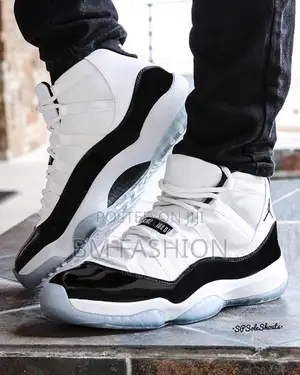 Jordan 11 Black and White