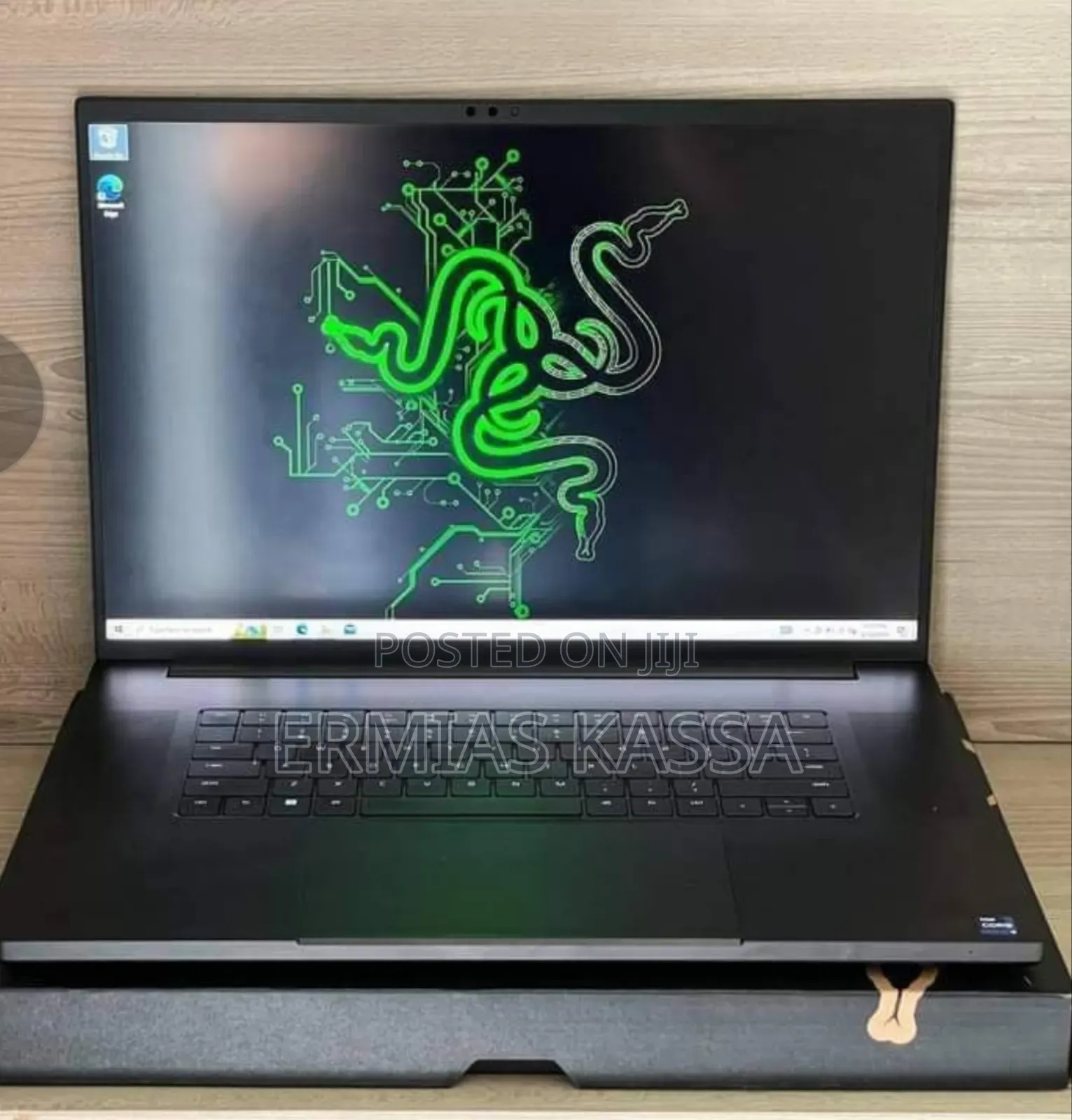 New Laptop Razer Blade Advanced 32GB Intel Core I9 SSD 2T