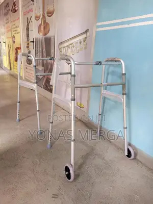 Photo - Height-Adjustable Walker፭×Walker¡Μpremium Grade Rubber