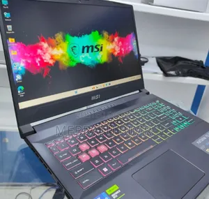 New Laptop MSI Katana 15 32GB Intel Core I7 SSD 1T