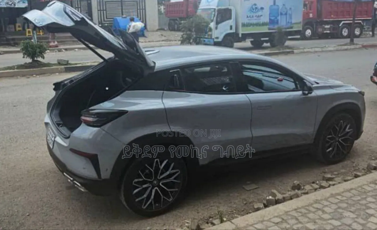 Changan UNI-T 1.5 FWD 2023 Gray