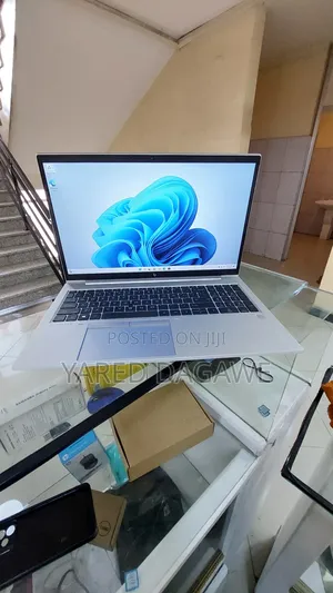 New Laptop HP EliteBook 850 G8 16GB Intel Core I5 SSD 512GB