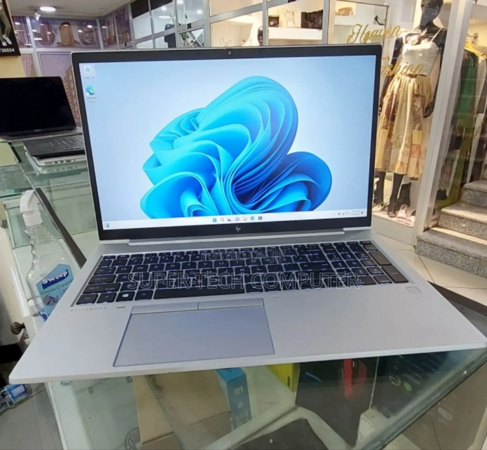 New Laptop HP EliteBook 850 G8 16GB Intel Core I5 SSD 512GB