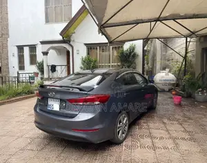 Hyundai Avante 2016 Gray