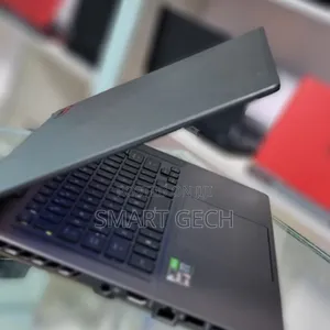 New Laptop Asus ROG Zephyrus G15 16GB AMD Ryzen 9 SSD 1T