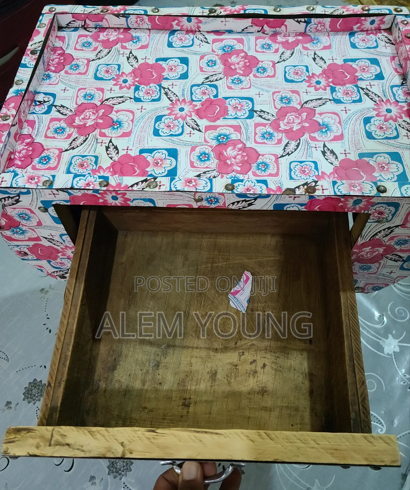 ረኮቦት ለቤት ወይም ለቡና ጠጡ ስራ የሚሆን