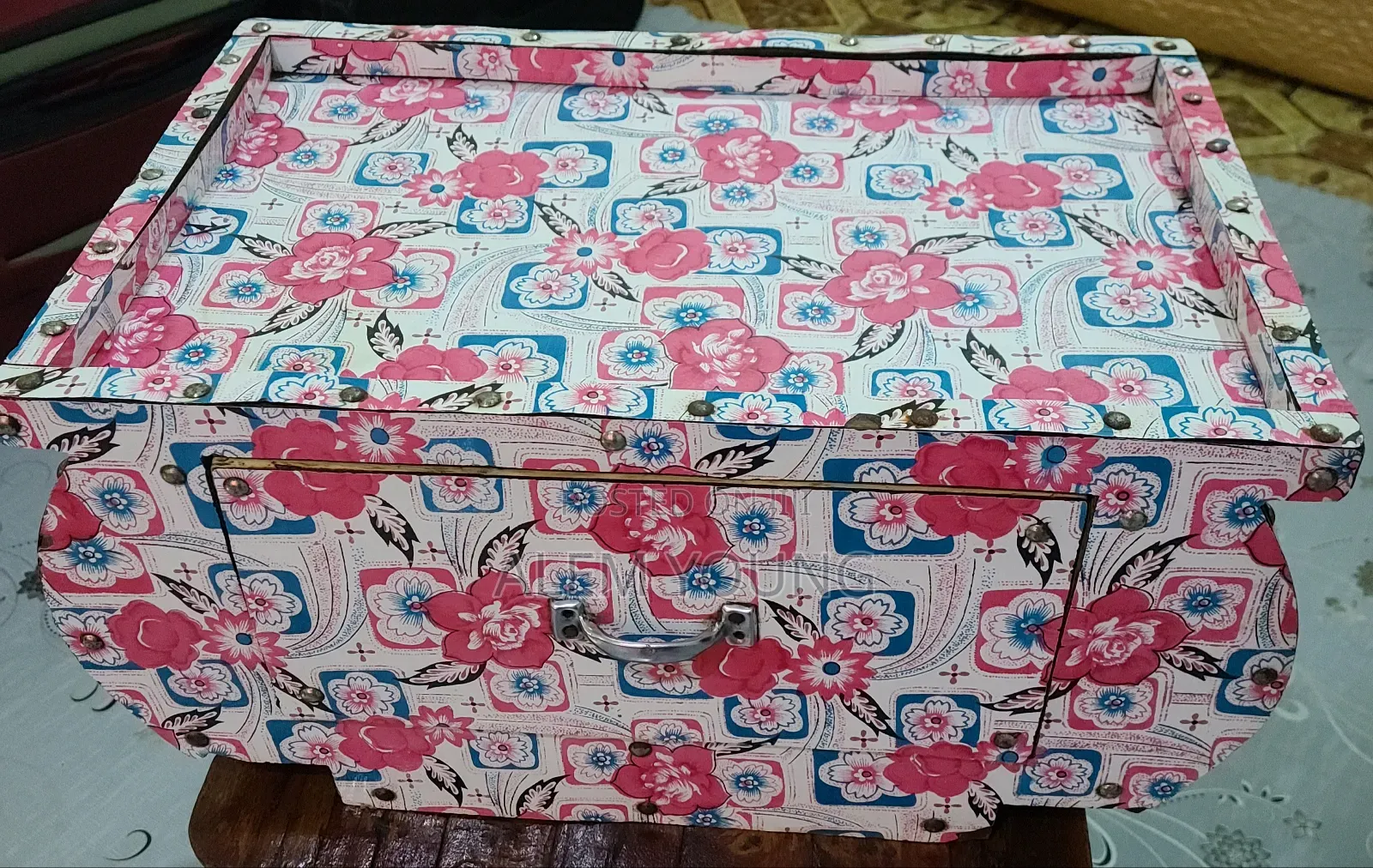 ረኮቦት ለቤት ወይም ለቡና ጠጡ ስራ የሚሆን