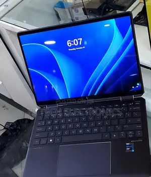 New Laptop HP Spectre 16GB Intel Core I7 SSD 1T