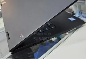 Photo - New Laptop Lenovo ThinkPad X1 16GB Intel Core I7 SSD 512GB