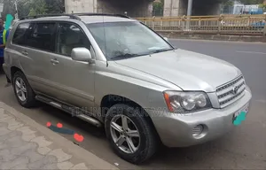 Toyota Highlander 2001 Gold