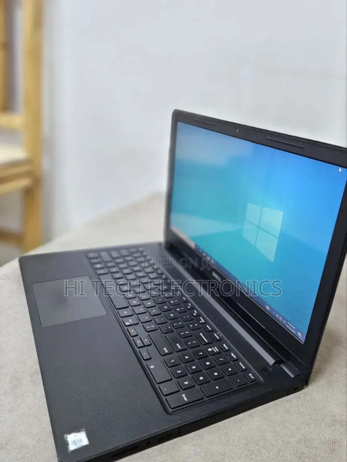 New Laptop Dell Vostro V13 8GB Intel Core I5 HDD 1T