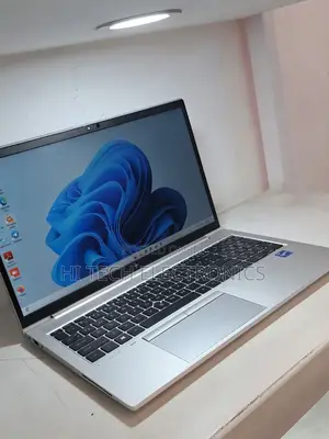 New Laptop HP EliteBook 850 G8 16GB Intel Core I7 SSD 1T