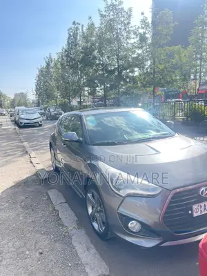 Photo - Hyundai Veloster 2014 Gray