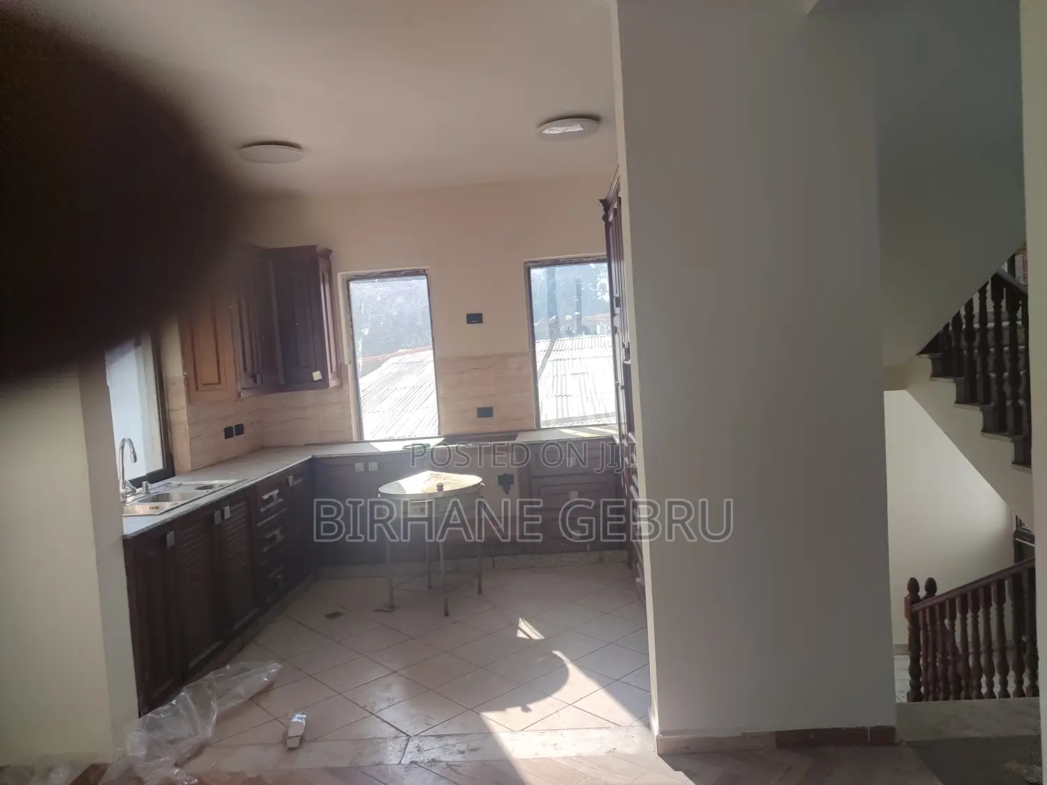 G+2 House Rent for Clink or Office