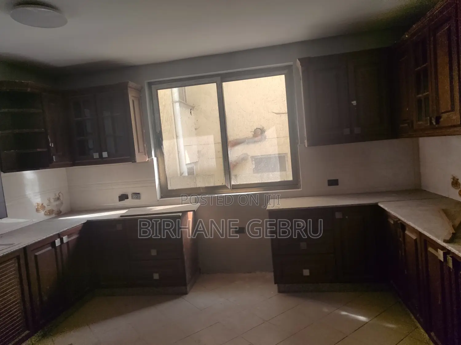 G+2 House Rent for Clink or Office