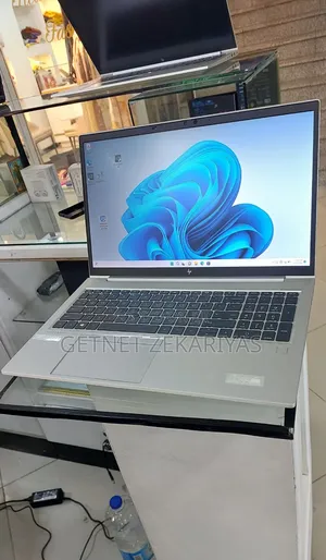 New Laptop HP EliteBook 850 G8 16GB Intel Core I7 SSD 512GB