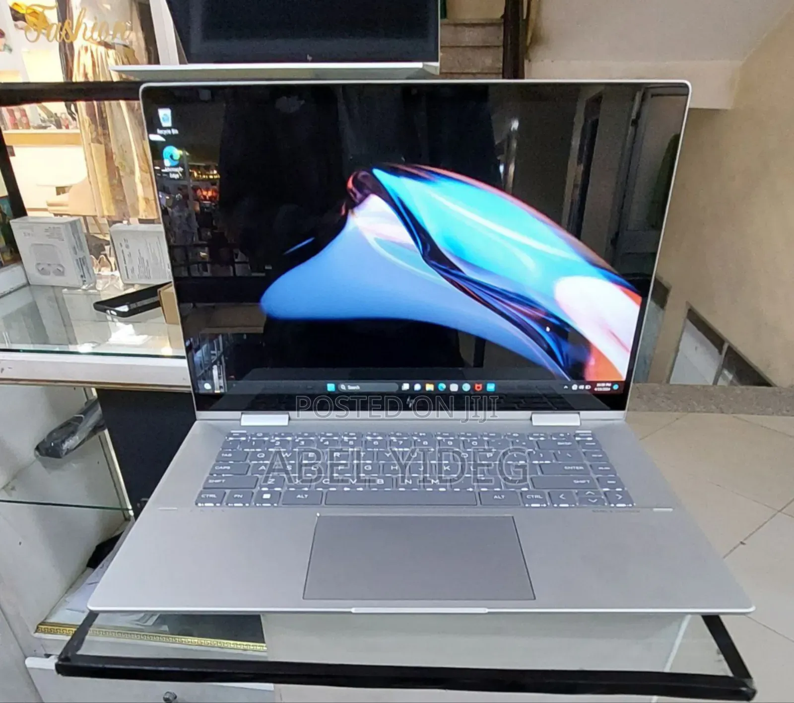 New Laptop HP Envy X360 16GB Intel Core I7 SSD 1T