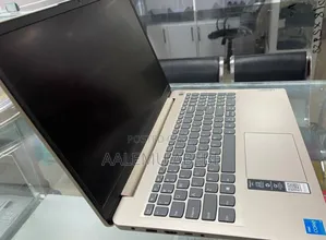Photo - New Laptop Lenovo Ideapad 3 8GB Intel Core I3 SSD 256GB