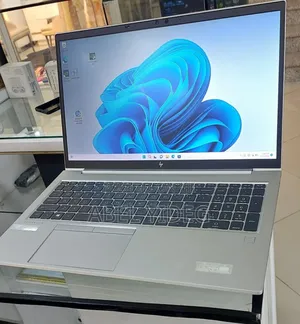 New Laptop HP EliteBook 850 G8 16GB Intel Core I7 SSD 512GB