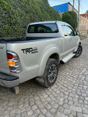 Toyota Hilux 2.5 D-4D Extra Cab 2008 Silver