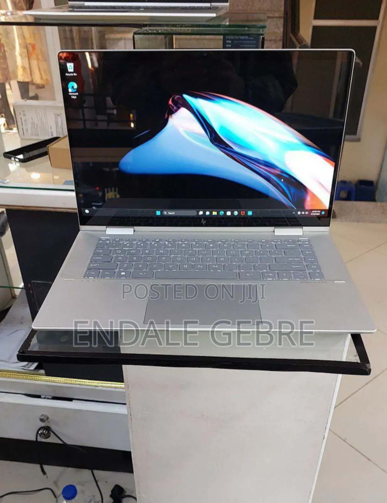 New Laptop HP Envy X360 16GB Intel Core I7 SSD 1T