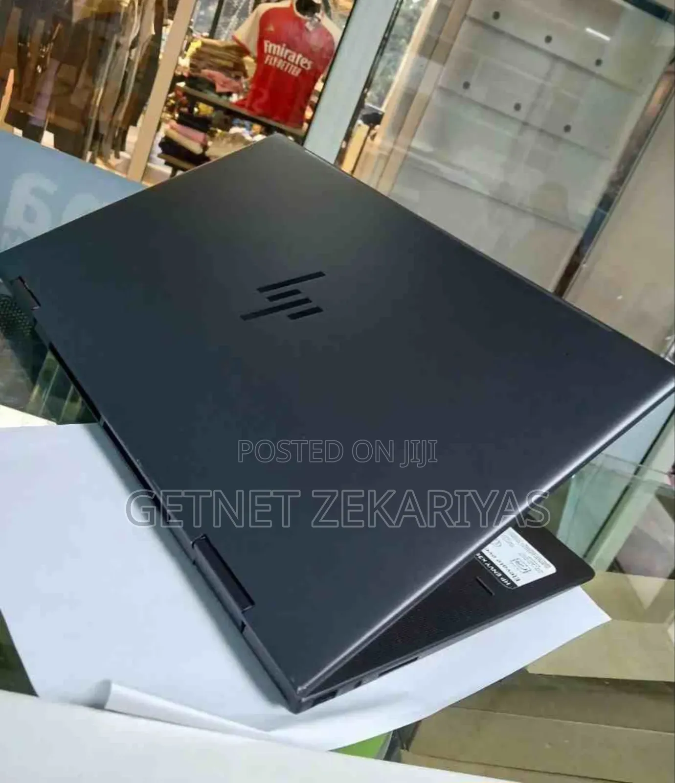 New Laptop HP Envy X360 8GB AMD Ryzen 5 SSD 512GB