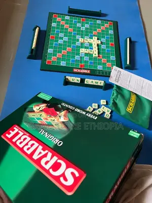 ከቤተሰብ ጋር ምን እንጫወት ብለው ተጨንቀዋል? Scrabble Fun Word Game