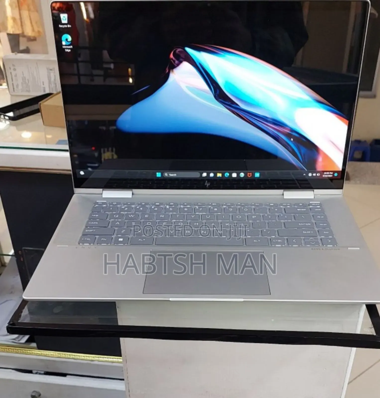 New Laptop HP Envy X360 16GB Intel Core I7 SSD 1T