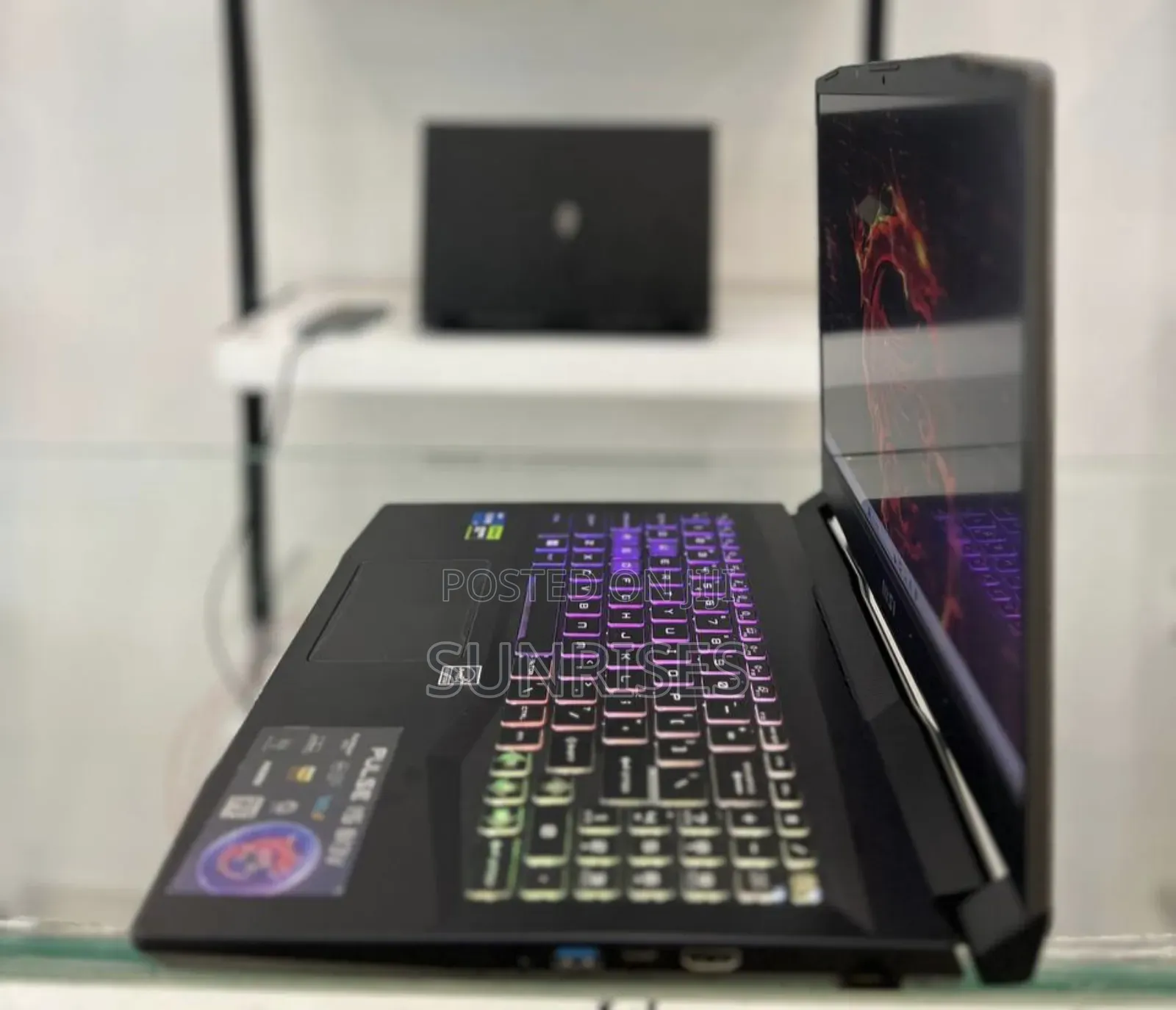 New Laptop MSI Pulse GL66 16GB Intel Core I7 SSD 1T