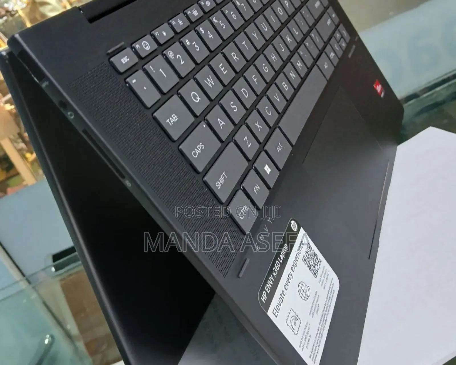 New Laptop HP Envy X360 8GB AMD Ryzen 5 SSD 512GB