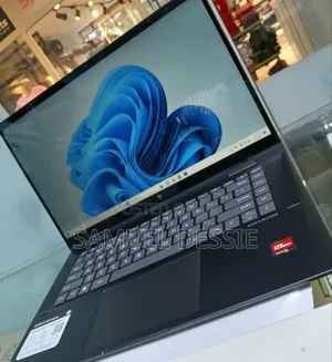 New Laptop HP Envy X360 8GB AMD Ryzen 5 SSD 512GB