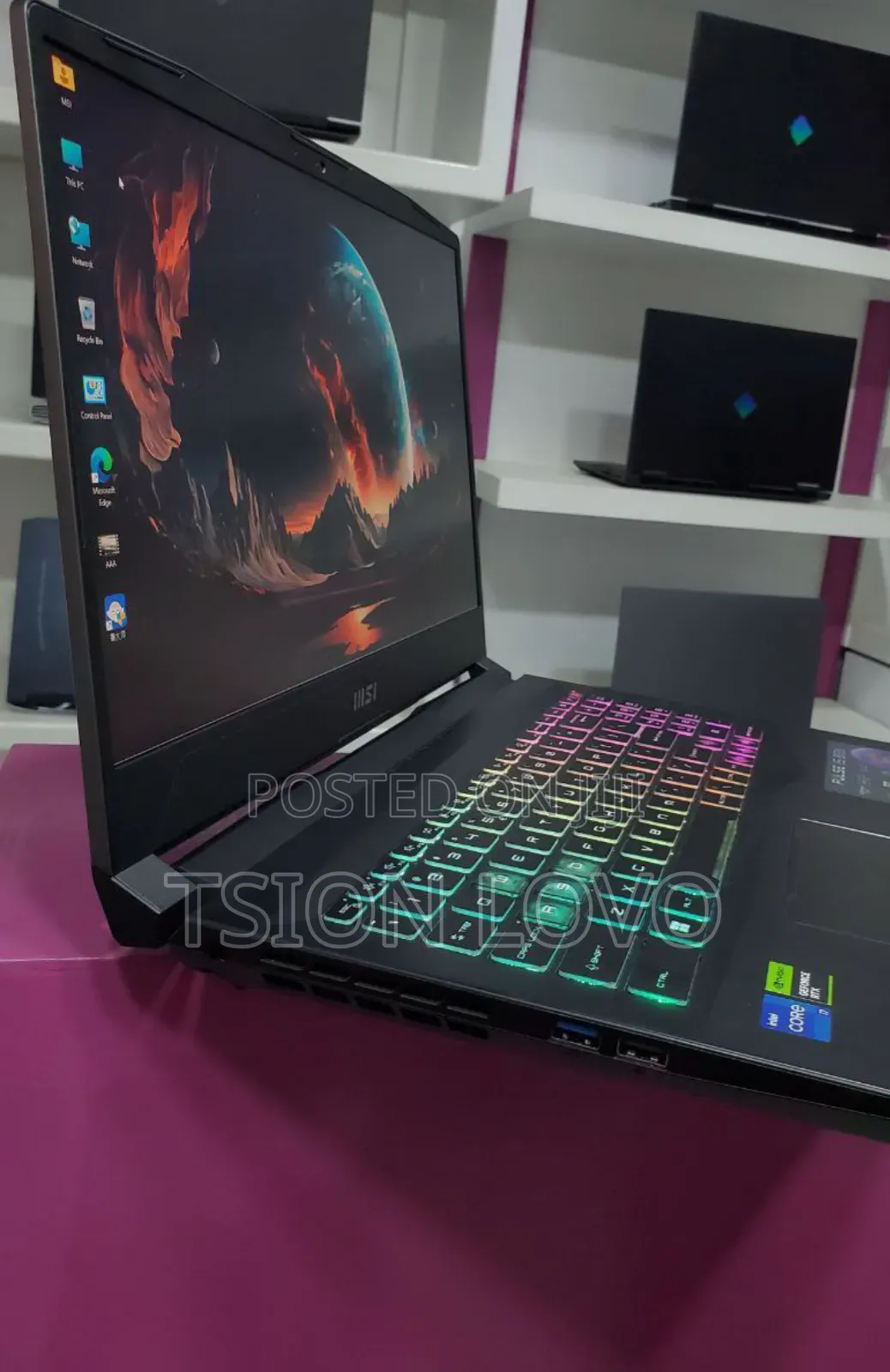 New Laptop MSI Crosshair 15 B12U 16GB Intel Core I7 SSD 1T