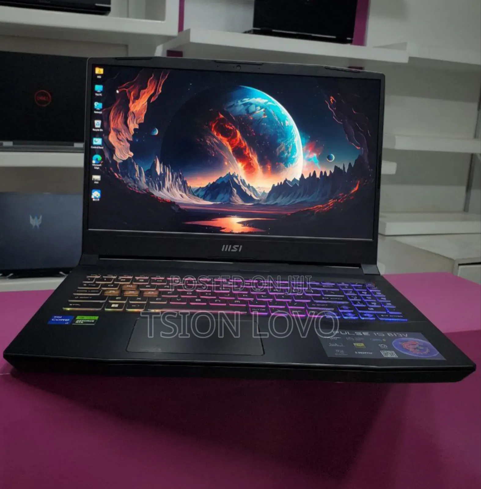 New Laptop MSI Crosshair 15 B12U 16GB Intel Core I7 SSD 1T