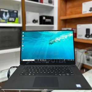 Photo - New Laptop Dell Precision 15 7550 16GB Intel Core I7 SSD 512GB