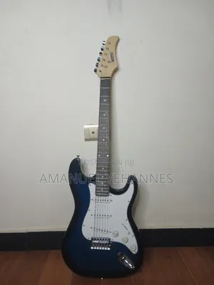 Photo - Yamaha Lead Guitar