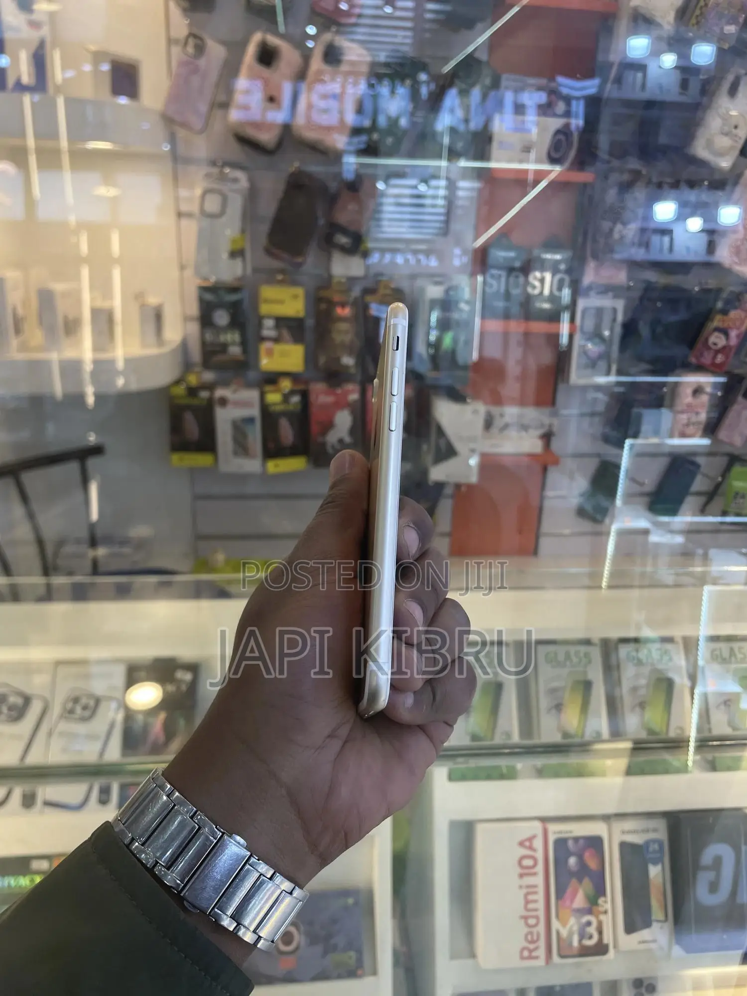 Apple iPhone 7 32 GB Gold