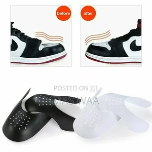 Photo - Crease Shoes Protector