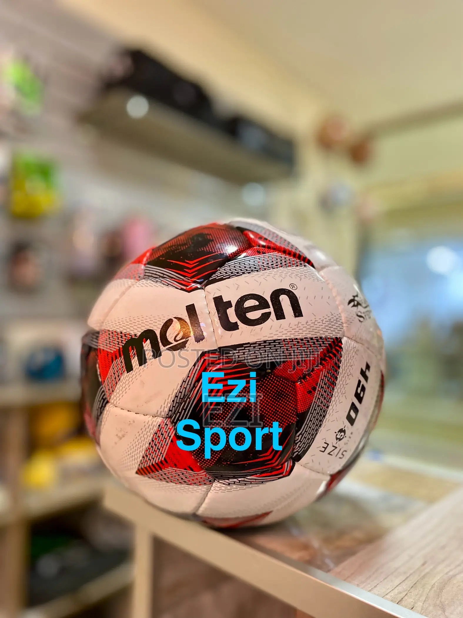 Molten 49o Football Balls