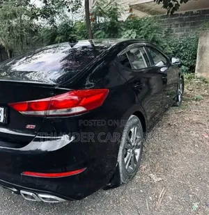 Hyundai Avante 2017 Black