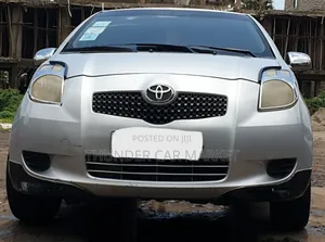 Toyota Yaris 2006 Silver