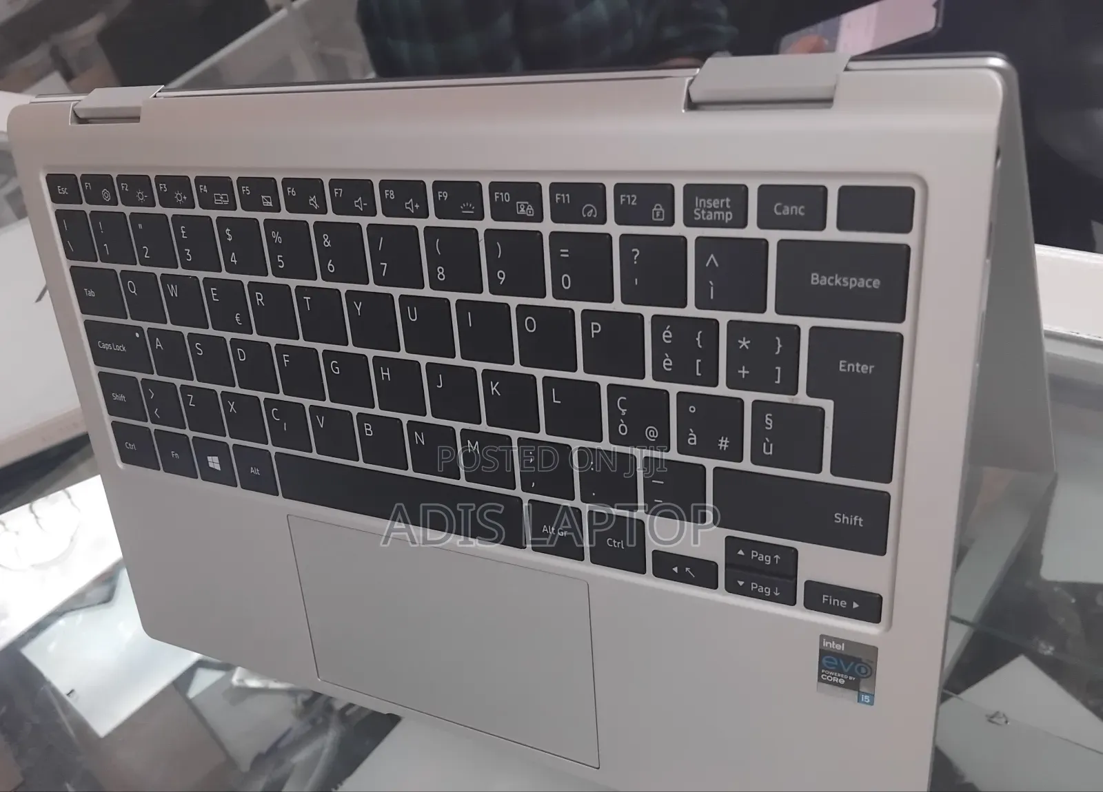 New Laptop Samsung Galaxy Book 2 8GB Intel Core I5 SSD 512GB