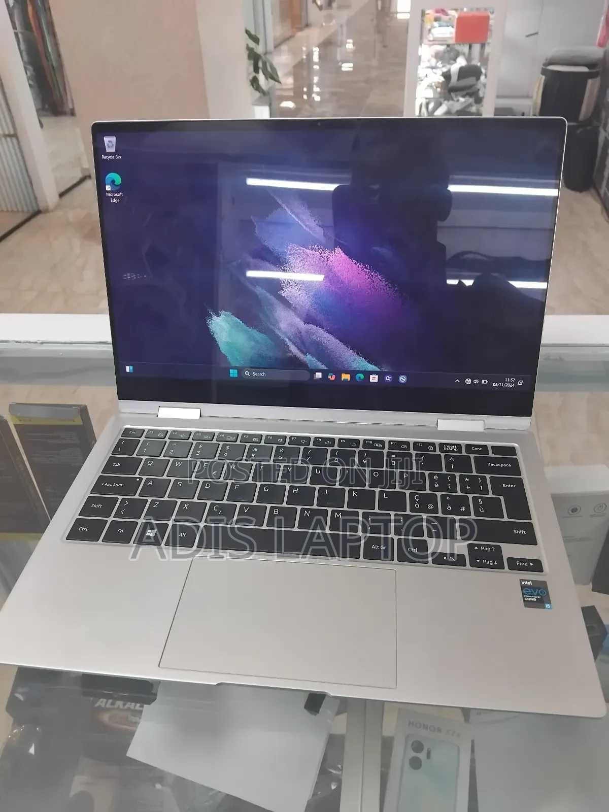 New Laptop Samsung Galaxy Book 2 8GB Intel Core I5 SSD 512GB