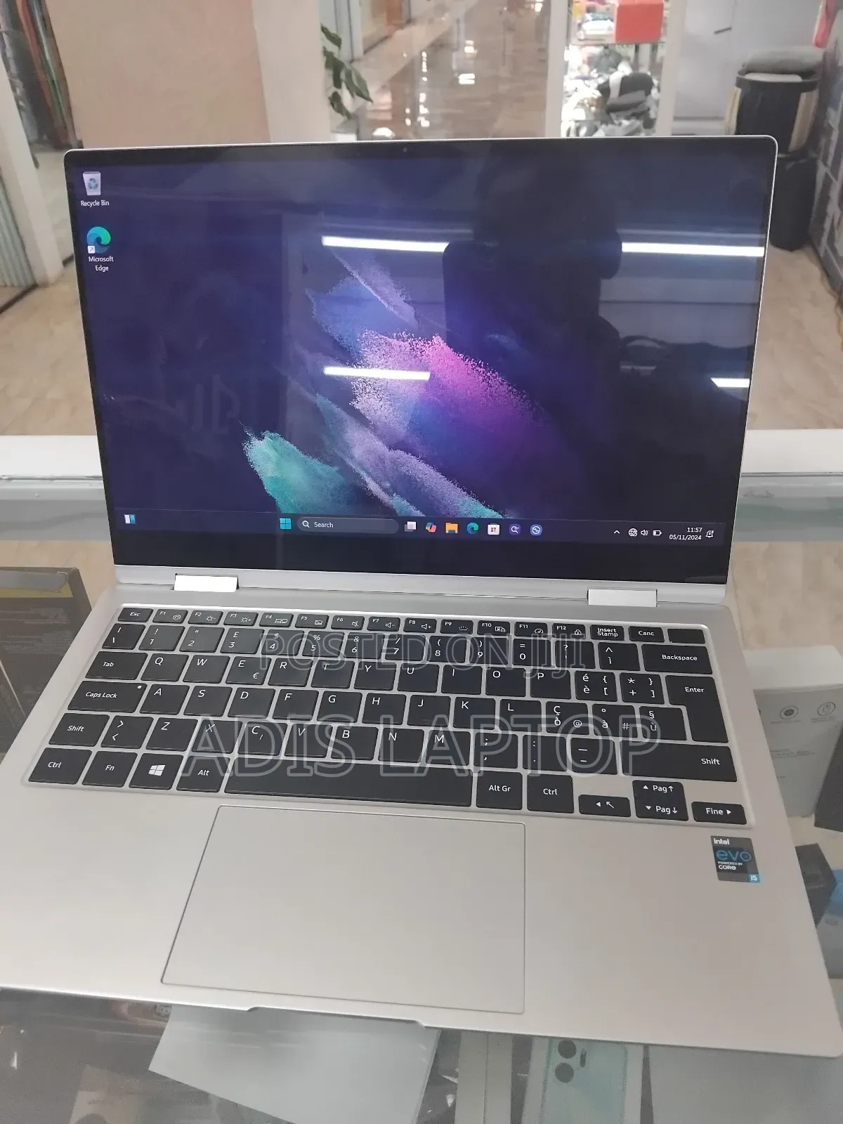 New Laptop Samsung Galaxy Book 2 8GB Intel Core I5 SSD 512GB