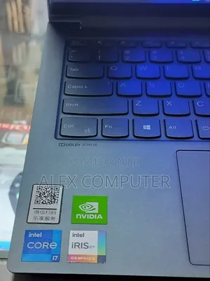 Photo - New Laptop Lenovo ThinkPad Yoga 16GB Intel Core I7 SSD 512GB