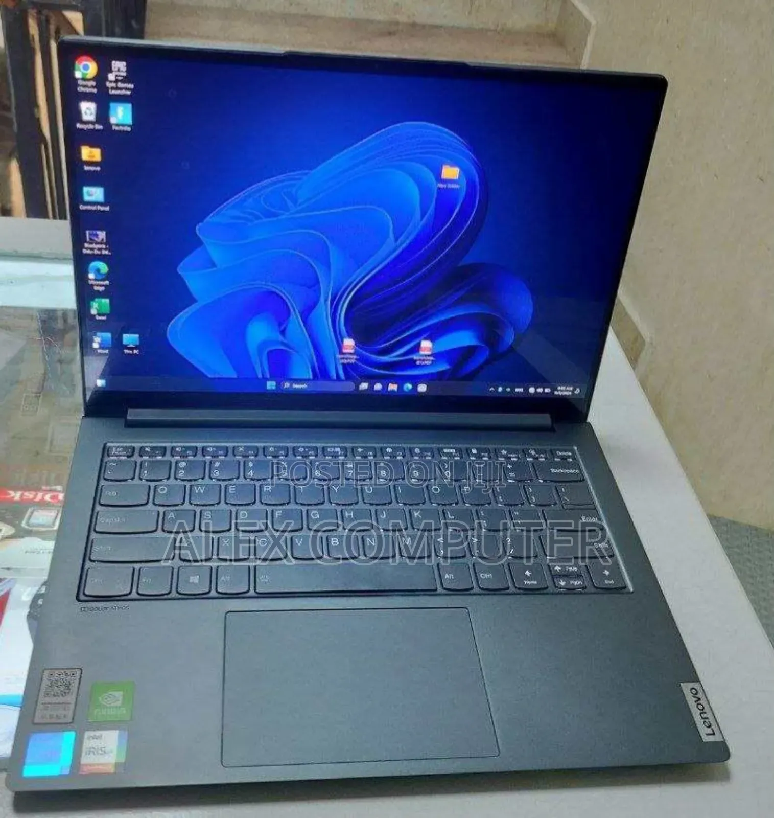 New Laptop Lenovo ThinkPad Yoga 16GB Intel Core I7 SSD 512GB